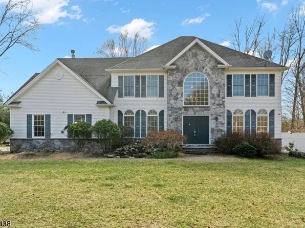 11 Jennies Ln, Mount Olive Twp., NJ 07840