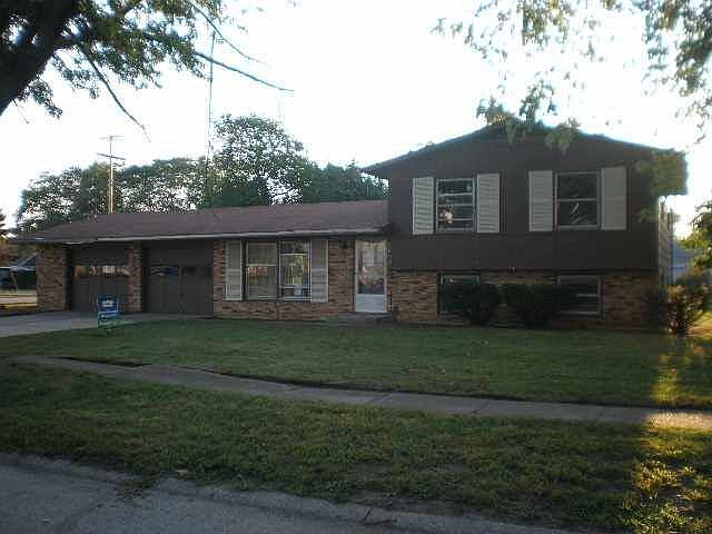 1st image of 2625 Chippewa Dr