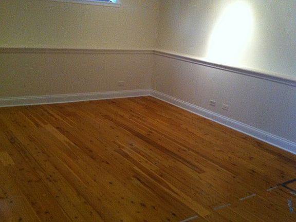 5th image of 1518 W Winona St #1