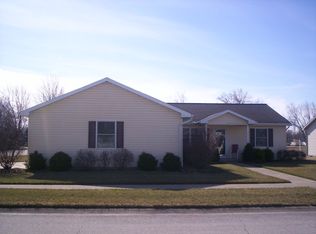 6698 Treasure Ln, Celina, OH 45822