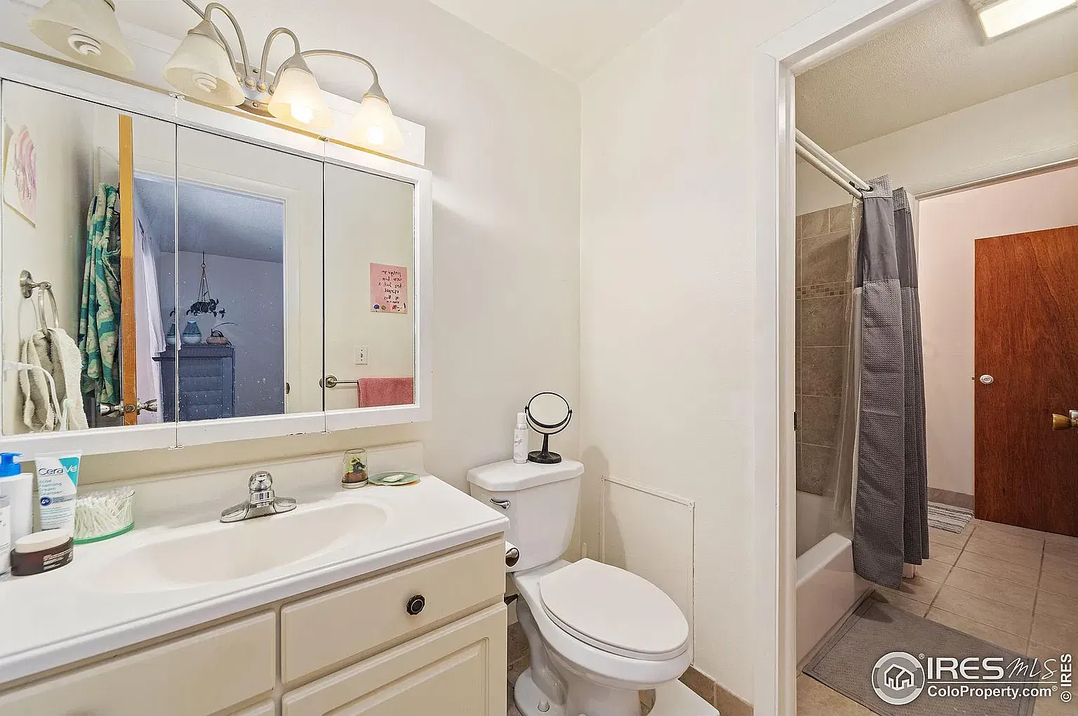 2 bed, 813 sqft, $1,495 — Photo 4