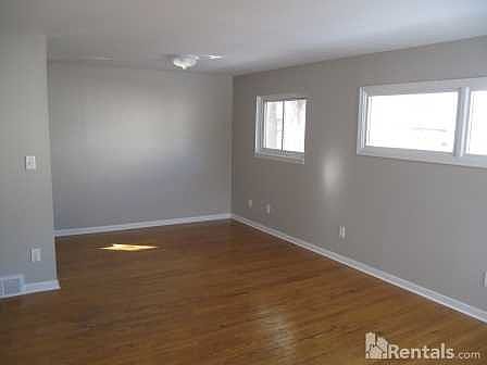 5th image of 900 Desoto Ave