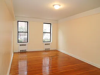 Rented by Washington Realty Corp.