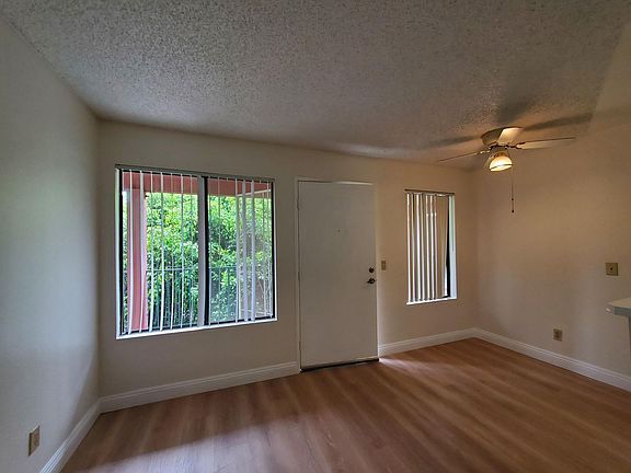 5th image of 3835 Swift Ave APT 300
