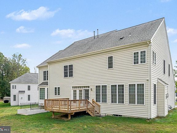 3rd image of 3320 McCorkle Ct