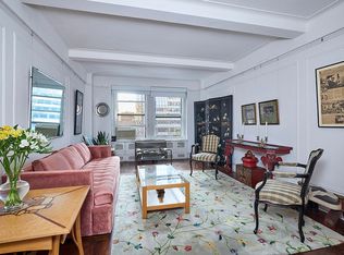 433 W 34th St APT 6A, New York, NY 10001