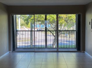 701 N Indian River Dr APT 203, Fort Pierce, FL 34950