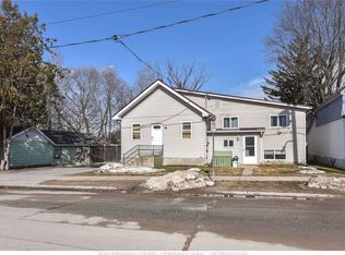 148 Dunedin St #A, Orillia, ON L3V 5T7
