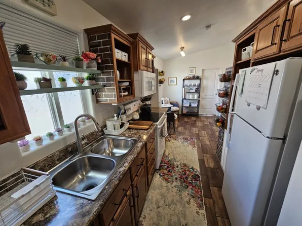 8700 E University Dr #232, Mesa, AZ 85207