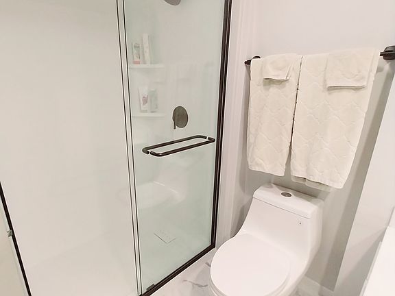 4th image of 3900 County Line Rd APT 3D