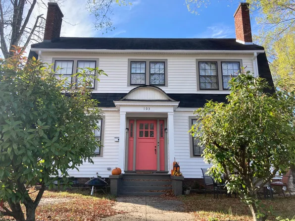 103 E Lake Dr, Greensboro, NC