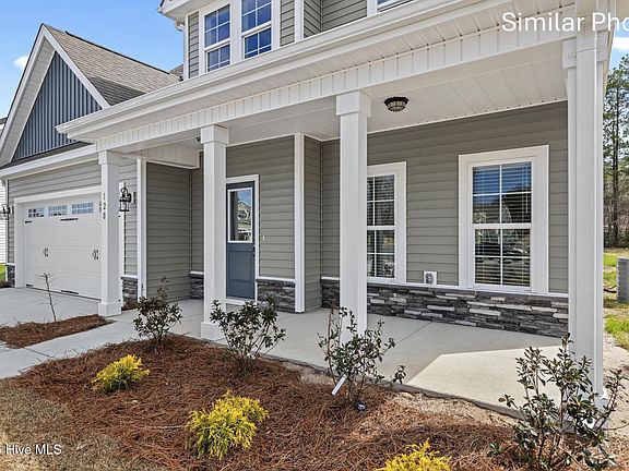 3rd image of 821 Tupelo Tree Drive