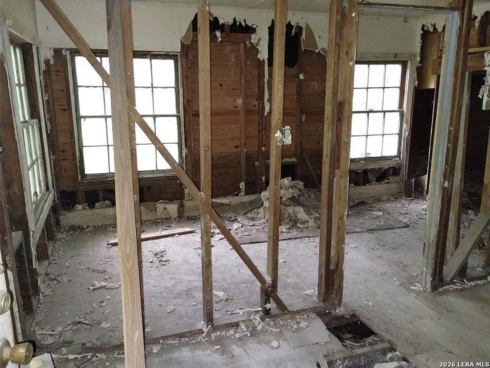 2nd image of 134 County Road 2862