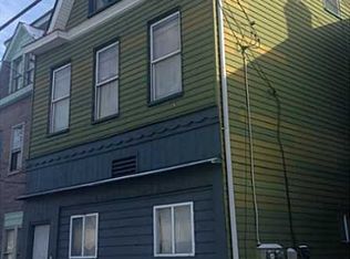 1255 Chartiers Ave #1, Mc Kees Rocks, PA 15136