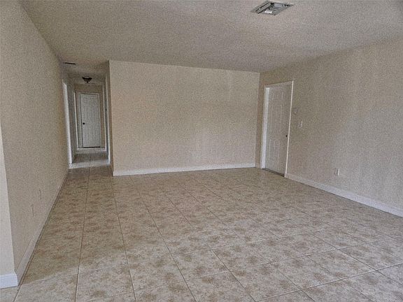 4th image of 1800 NW 55th Avenue #3U