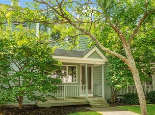 241 Transit St, Providence, RI 02906