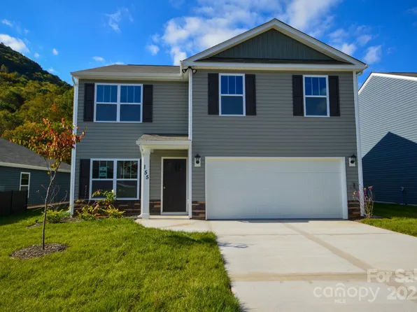 111 Creekwalk Ln, Waynesville, NC 28785