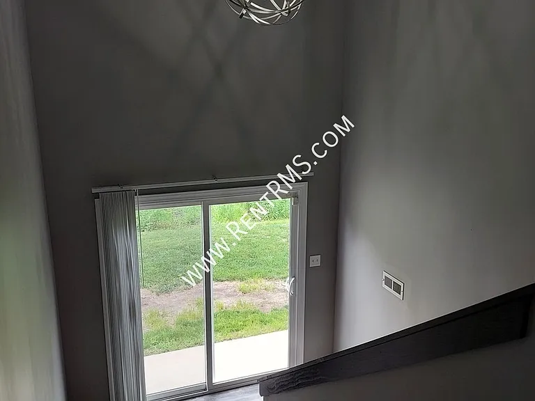 4405 SE Gemstone Ln — Photo 11