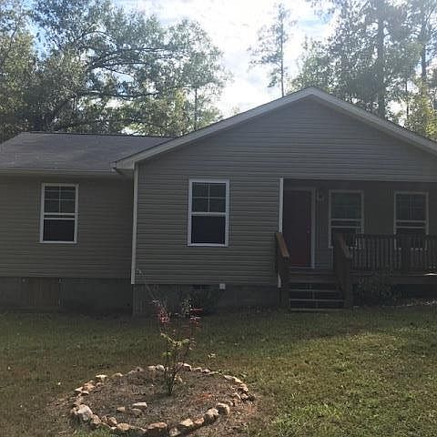 1st image of 120 Lake Dr NW
