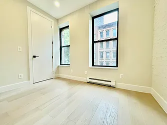 Rented by HOLTON REAL ESTATE INC.