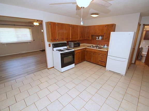 5th image of 3029 Welshire Dr