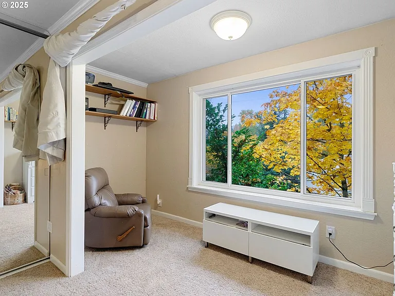 5222 SW 42nd Ave — Photo 17