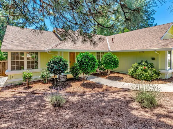 170 Holbrooke Way, Grass Valley, CA 95945