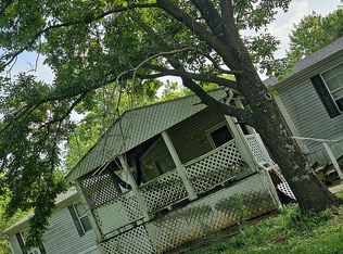 26949 Reagan St, Shady Point, OK 74956