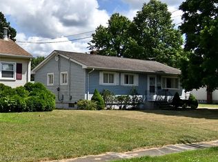 1527 Difford Dr, Niles, OH 44446