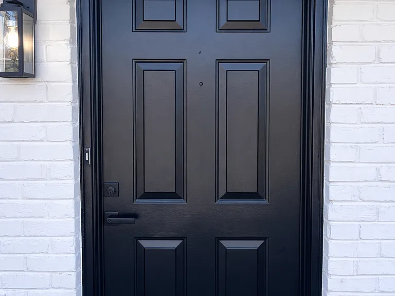 Fisher St Apartments — Photo 15