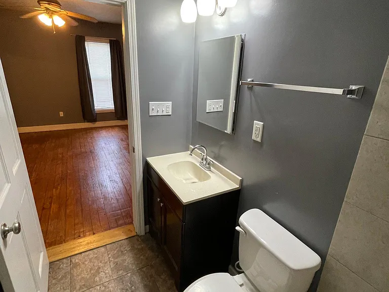 1627 Blaine Ave — Photo 31