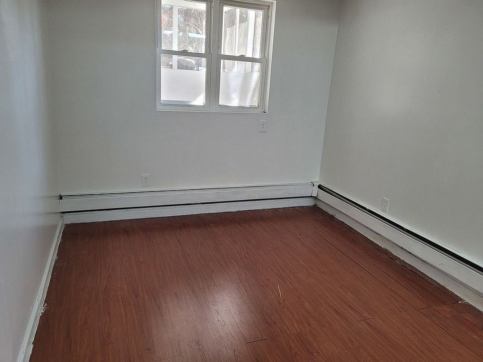 1st image of 166 17th St #1B