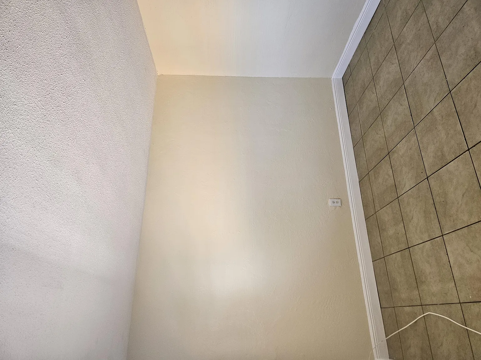 1 bed, 1.0 bath, 700 sqft, $1,600 — Photo 4