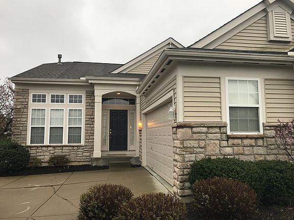 2nd image of 2548 Saint Charles Cir