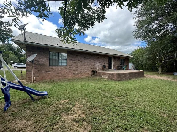 36974 New Hope Rd, Tecumseh, OK 74873
