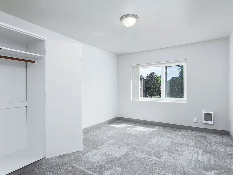 The Lee Apartments — Photo 48
