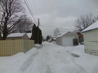 2423 Henry St, Sheboygan, WI 53081