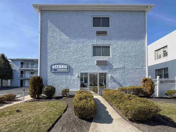 1110 Wesley Ave #204, Ocean City, NJ 08226