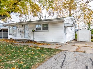 51 E Carroll Dr, Decatur, IL 62521