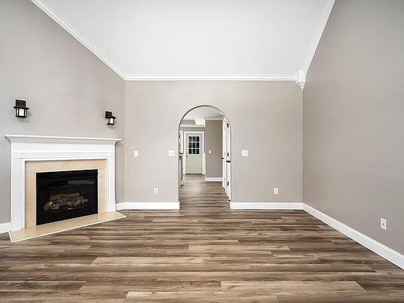 4th image of 160 Stonecreek Pl