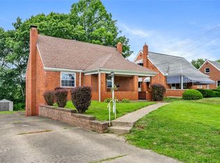 404 Scene Ridge Rd, McKeesport, PA 15133