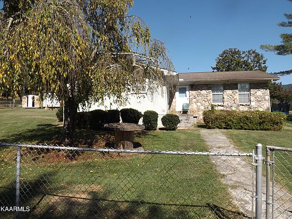 2nd image of 107 Christian St