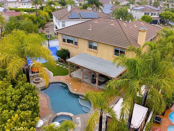 2nd image of 6137 Ridgemont Cir