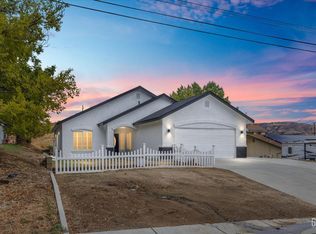 21021 Brentwood Dr, Tehachapi, CA 93561