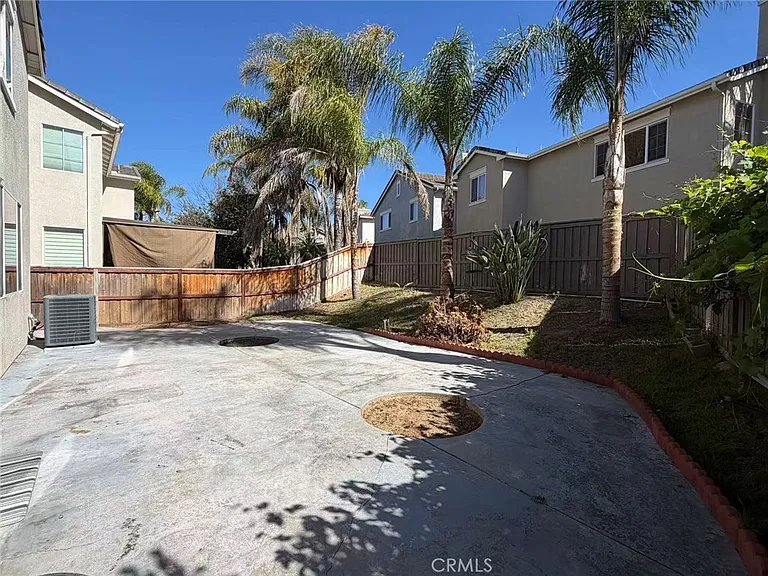 33365 Alagon St — Photo 6