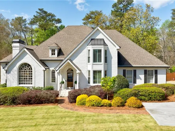 885 Curlew Ct NW, Atlanta, GA 30327