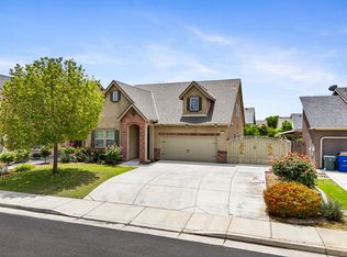 10213 Hillgate Ave, Bakersfield, CA 93311