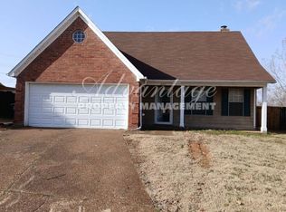 8911 Lakeside Cv, Cordova, TN 38016