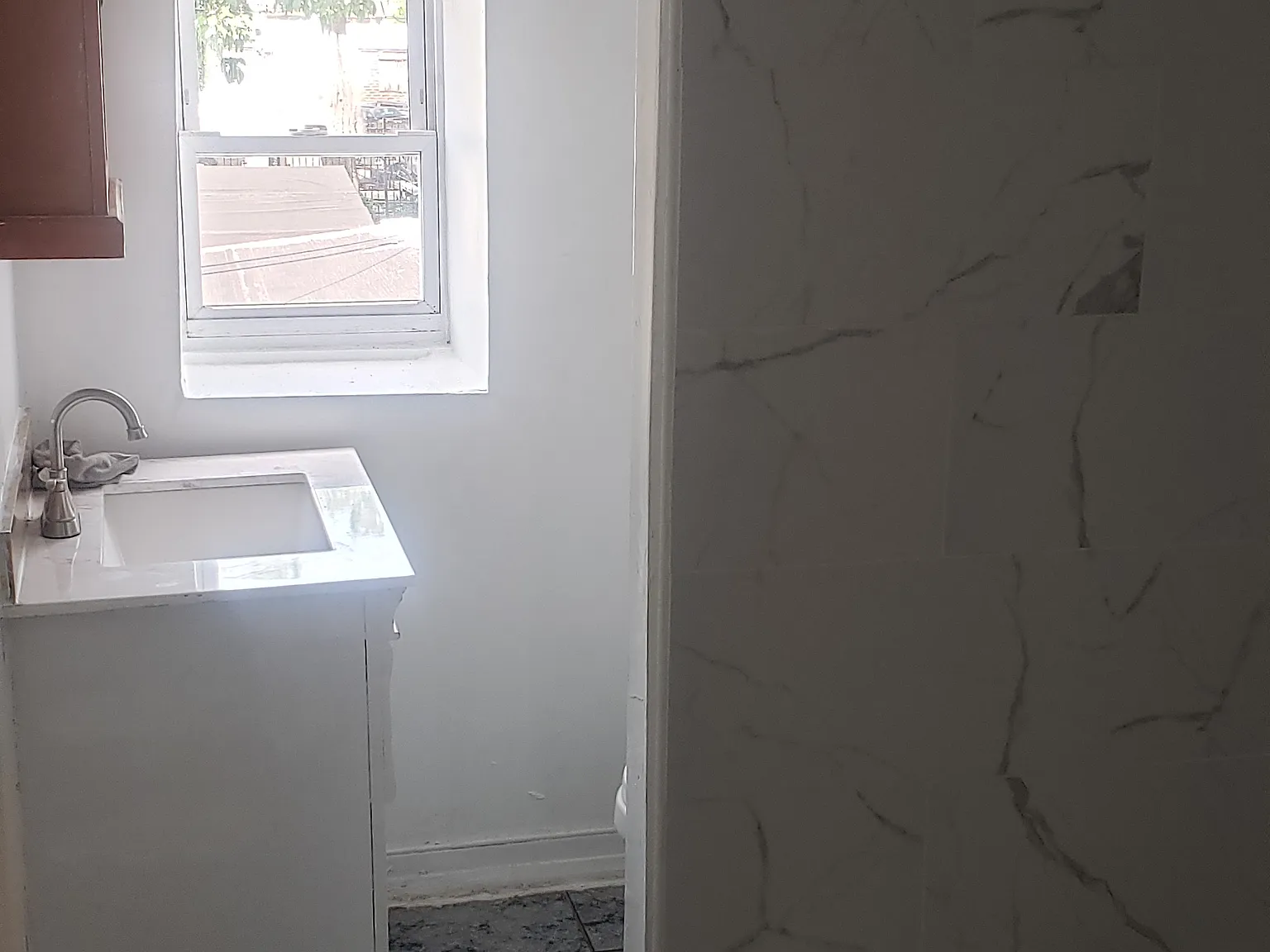 2 bed, 975 sqft, $1,400 — Photo 2