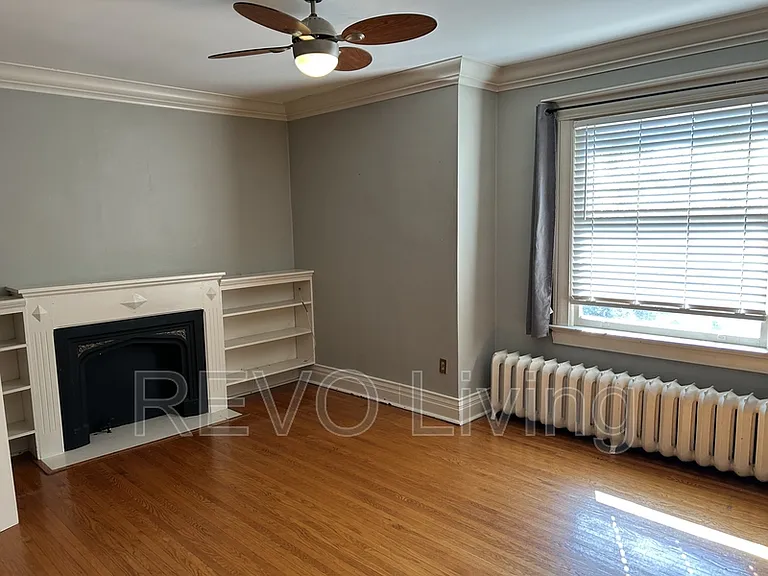 7 Centre St #ST5 — Photo 1